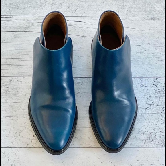 **SOLD** Everlane Modern Ankle Boot - Picture 4 of 5